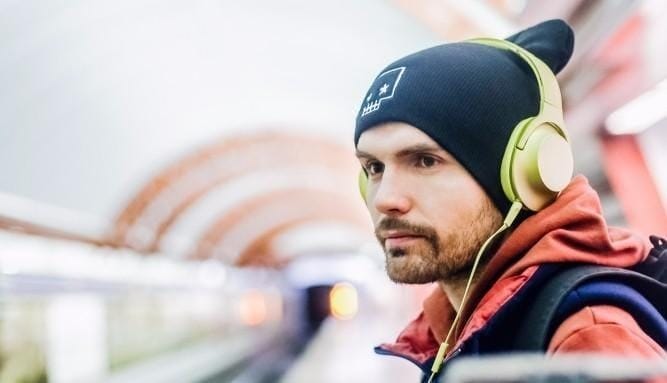 Noize MC исполнил трек «Люди с автоматами» в знак протеста против Министерства Обороны РФ