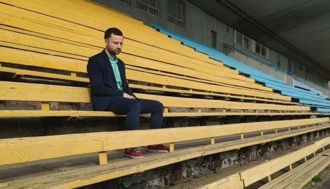 YVY «75/25» — як вижити, коли двоє коханих мають різні політичні погляди