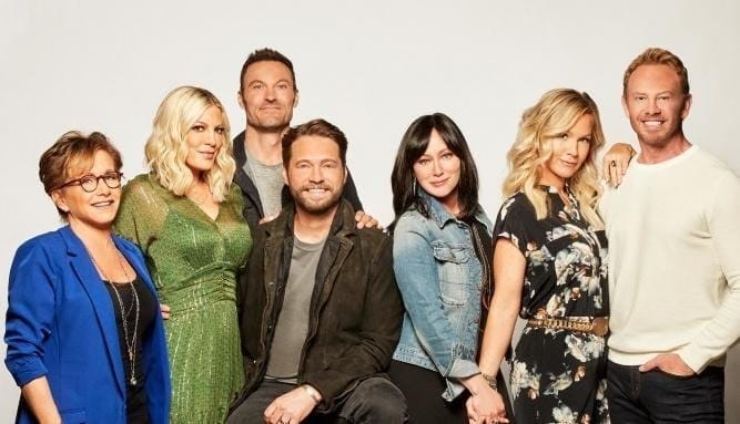 Сериал «Беверли-Хиллз, 90210» перезапустят. Есть первый трейлер