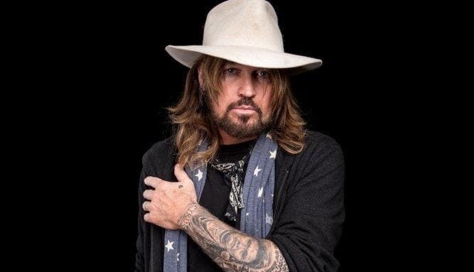 Куплет Billy Ray Cyrus на “Old Town Road” был придуман за 10 минут