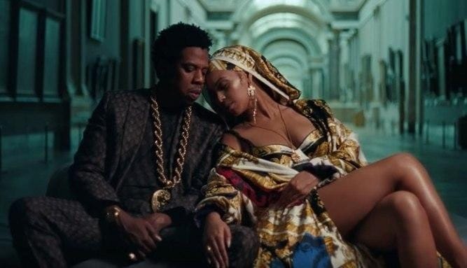 Beyonce и Jay-Z сняли клип в Лувре и это одно из лучших видео года