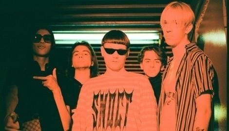 Дебютный релиз от DIRTY FLAT. Сюр, стёб и самоирония