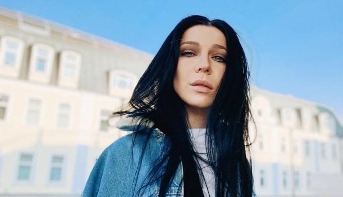 Лайв дня: Яavь и Gruppa Skryptonite исполняют трек «Beregom»