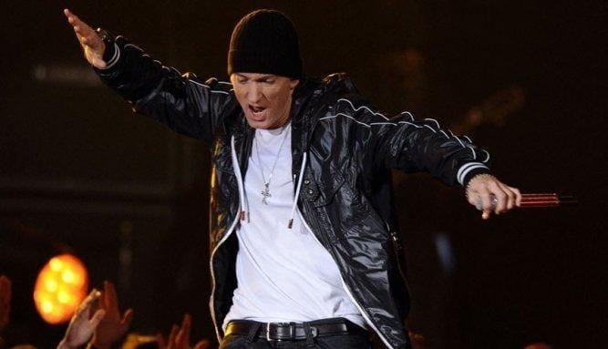 Eminem получил специальную медаль за 10 лет без наркотиков