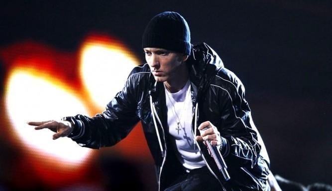 Eminem выпустил коллекцию одежды для похода