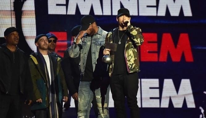 Eminem выступил на MTV EMA и победил в номинации «Лучший Хип-Хоп Исполнитель»