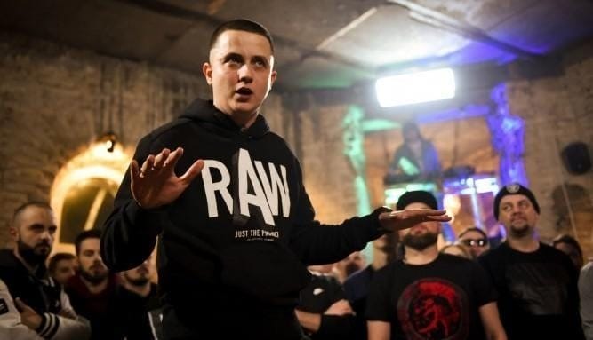 Букмекерська контора Фаворит стала партнером RapSoxBattle