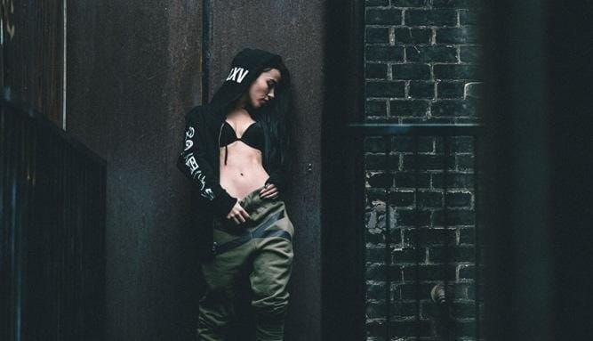 The Weeknd выпустил одежду для парней. И девушек