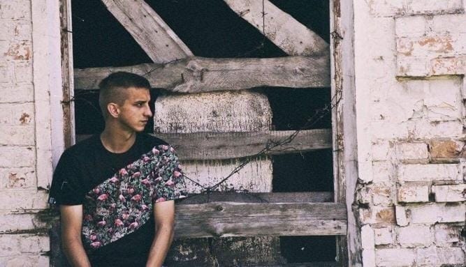 Альбому Денні Дельти «При5» виповнився рік. Детально розбираємо рими та панчлайни кожного треку