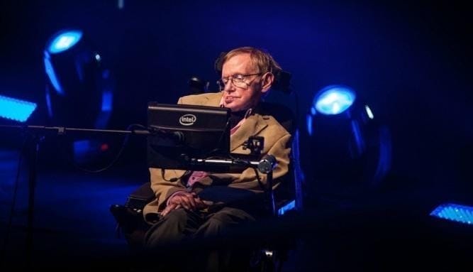 Умер Стивен Хокинг. Ему было 76 лет