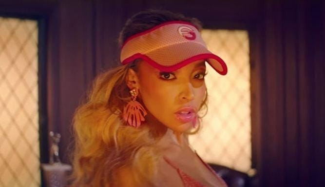 Украинка Саша Самсонова сняла клип для Tinashe, Ty Dolla $ign и French Montana