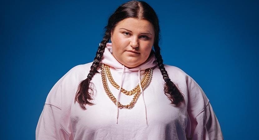 Кліпу “Рибки” Alyona Alyona сьогодні виповнився рік