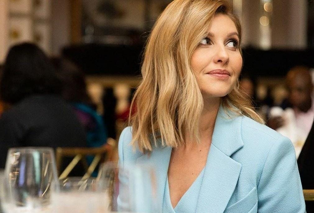 Первая леди Украины Елена Зеленская на обложке декабрьского выпуска Vogue UA