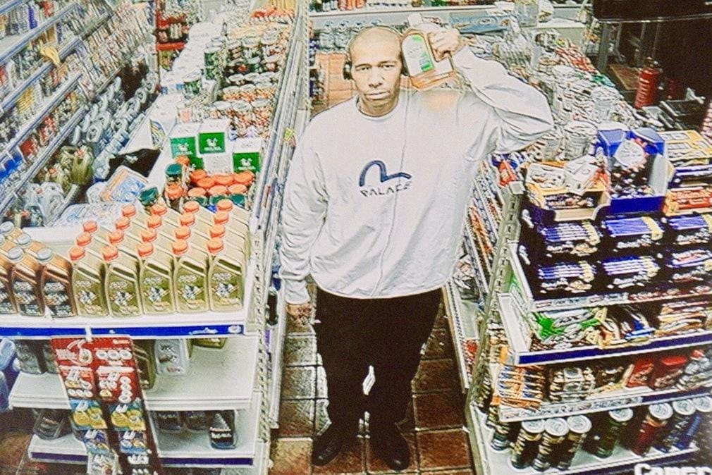 Palace анонсировал совместную коллекцию одежды с японским брендом EVISU