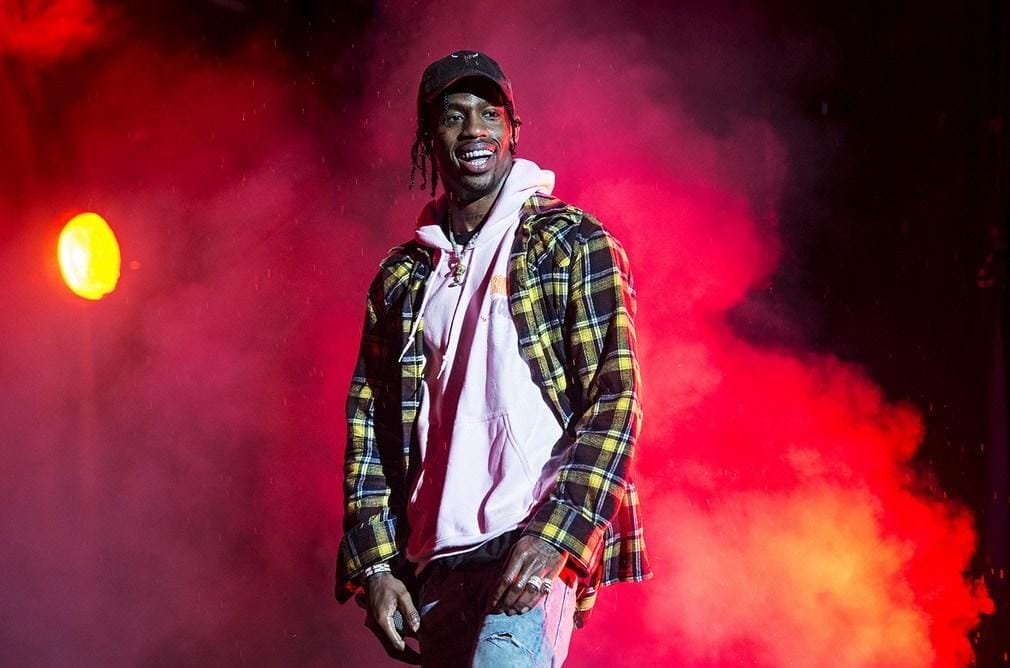 Rosalia и Travis Scott анонсировали совместную песню “TKN”