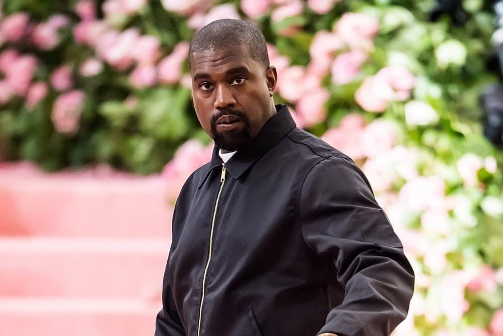 Kanye West и ритейлер GAP анонсировали десятилетнее сотрудничество