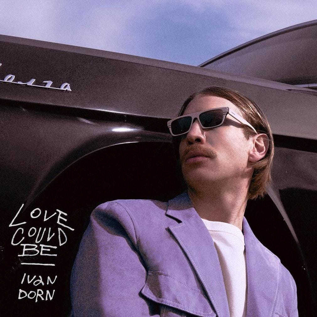 “Love Could Be” — Дорн выпустил англоязычную версию хита “Северное сияние”