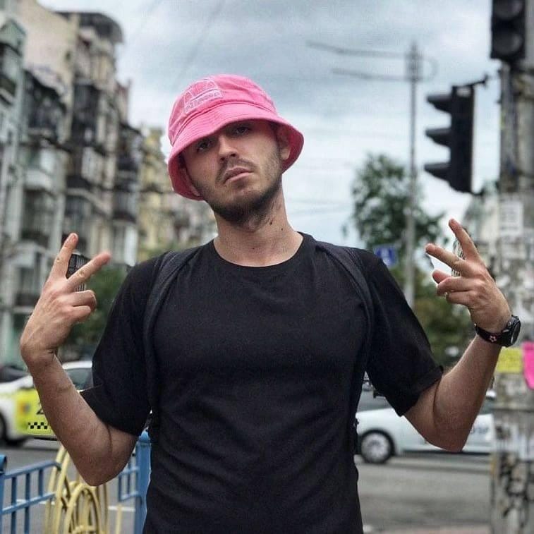 “В тренді пафос” — новий кліп Kalush