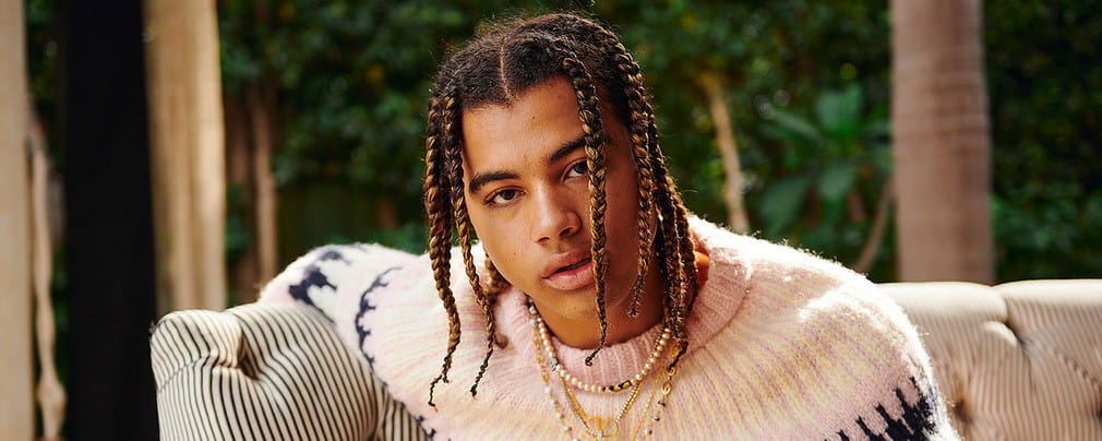 24kGoldn: из актера для рекламных роликов до первого места в чарте  Billboard
