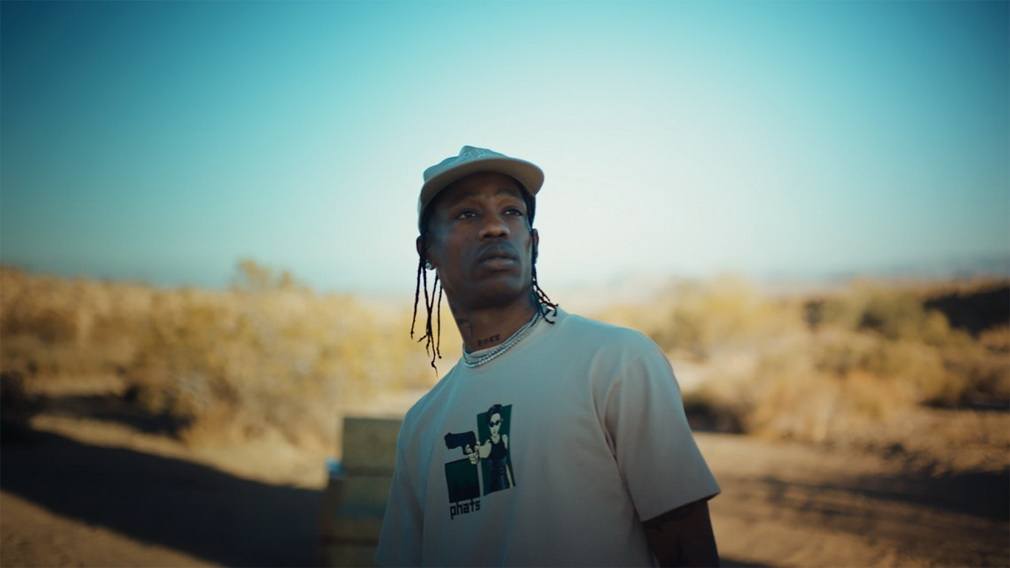 Travis Scott показав новий бренд – там “Матриця” і 90-ті