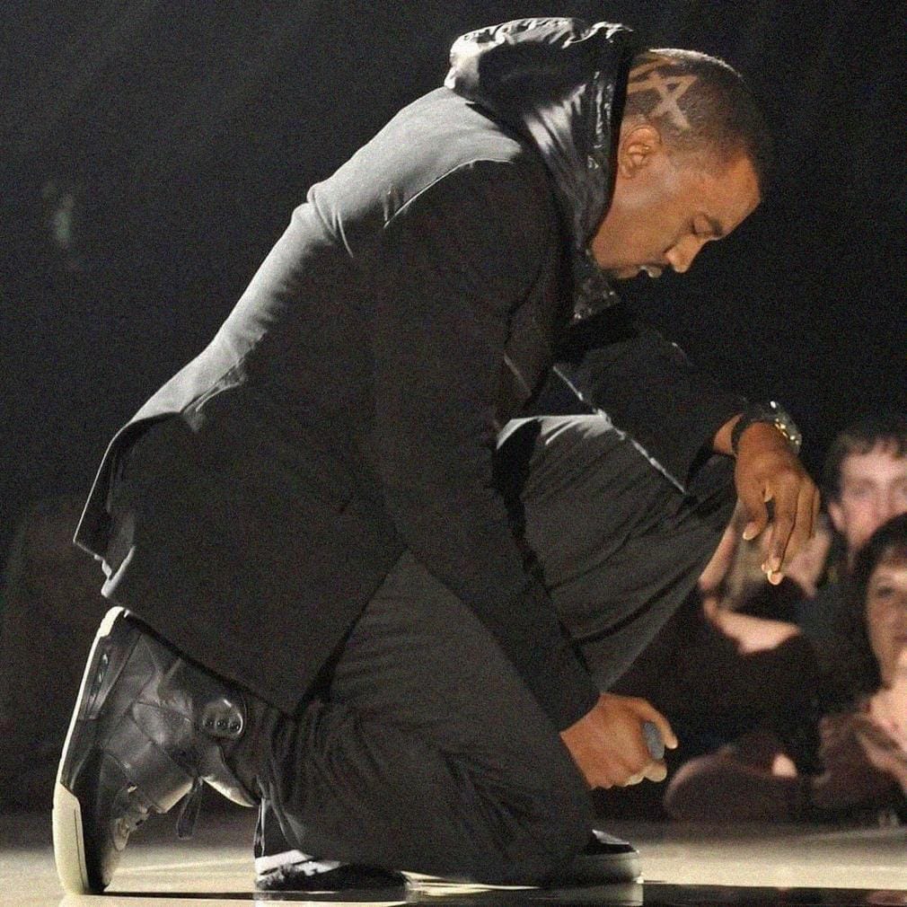 На Sotheby’s продали семпл Air Yeezy за рекордні 1,8 млн долларів