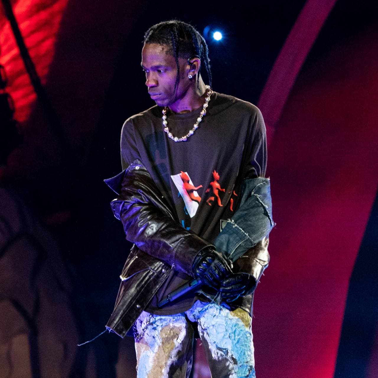 Travis Scott поїхав на вечірку після трагічного фестивалю Astroworld