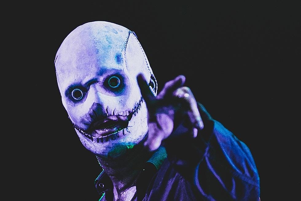 Харківський художник Bob Basset створив маски для Slipknot