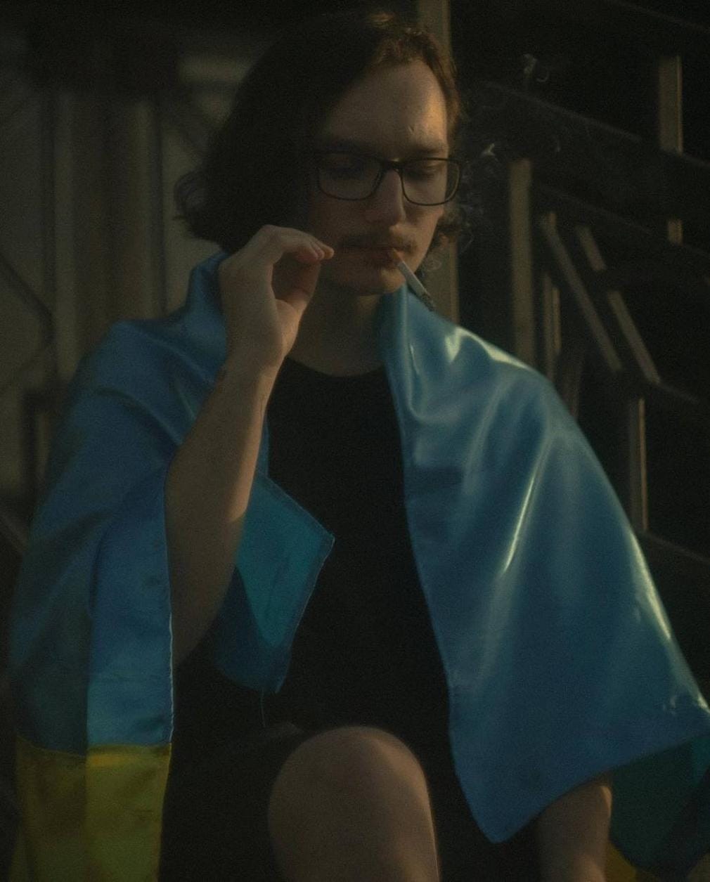 Sad Novelist «Прокурений балкон»