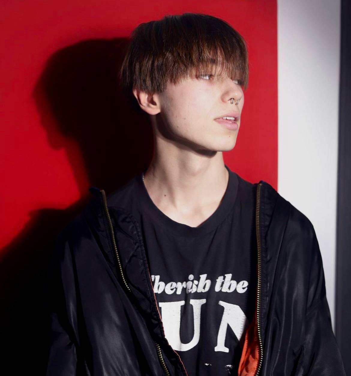 teeNsad, msblack «Поцілуй»