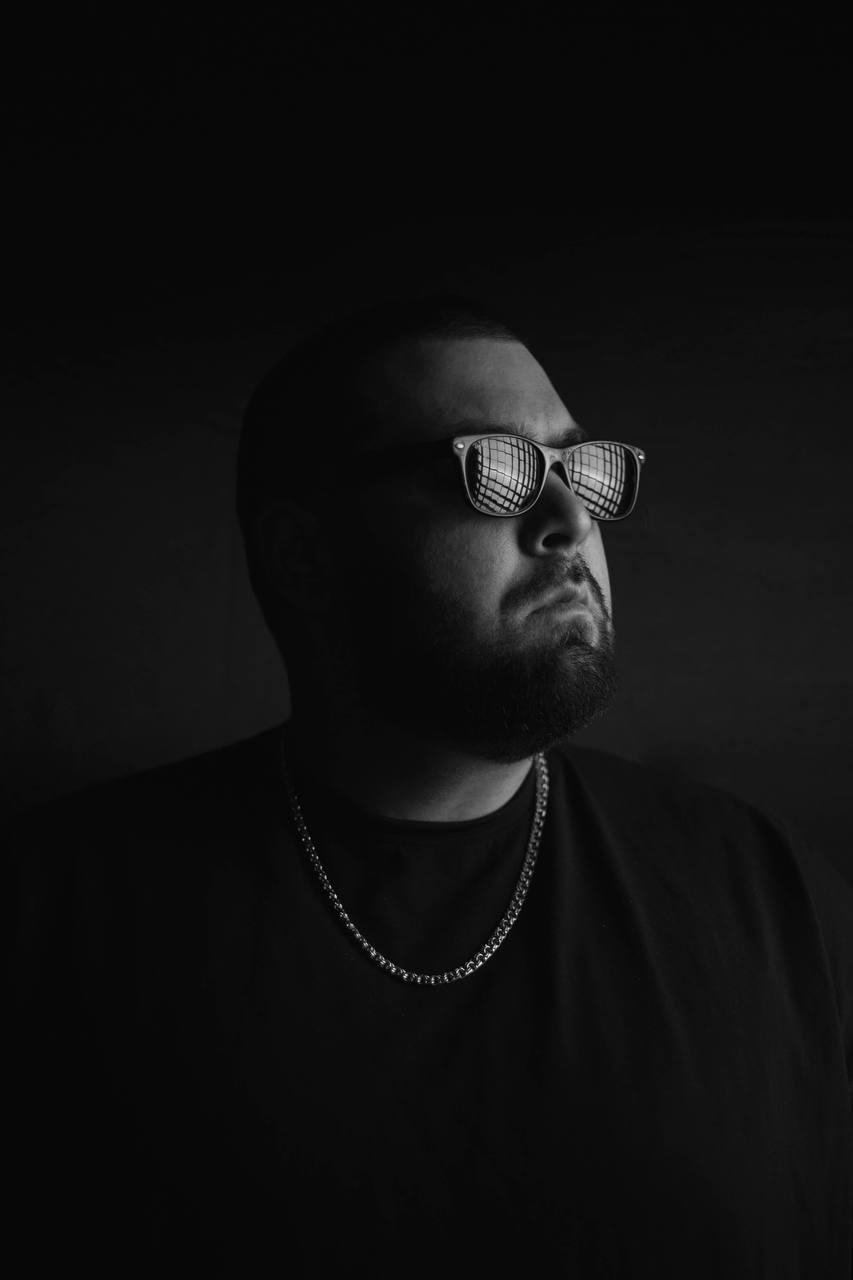 The Jealous та Фір «Мила»