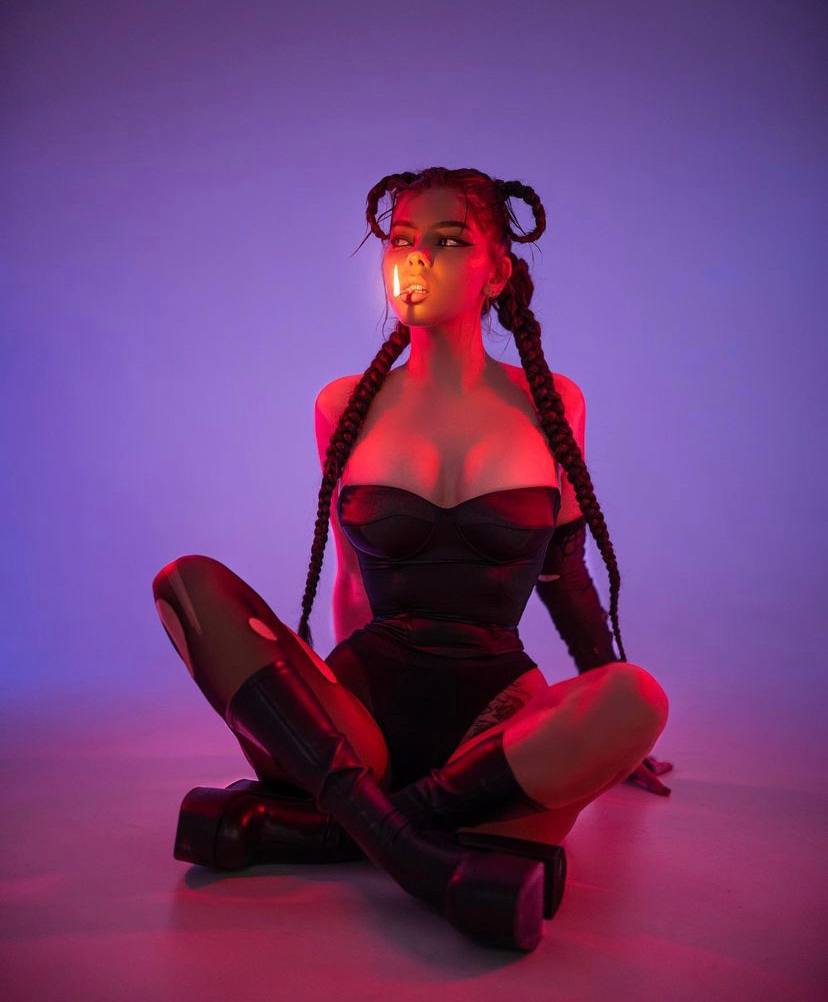 FREAKY SIREN випустила кавер на хіт Doja Cat «Paint The Town Red»