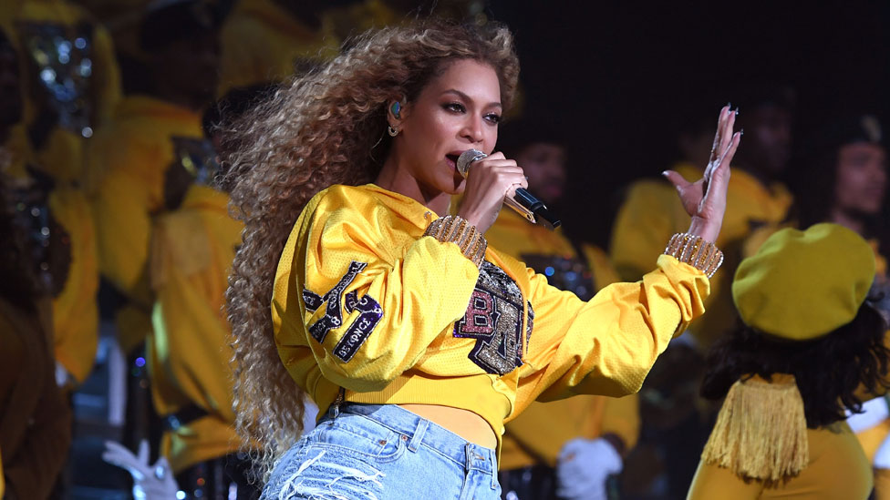 Beyoncé читає реп у новому синглі «MY HOUSE»