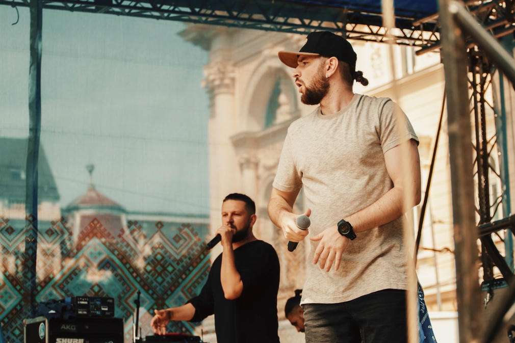 SMLSKP та Хтось Із Заходу «Слово»
