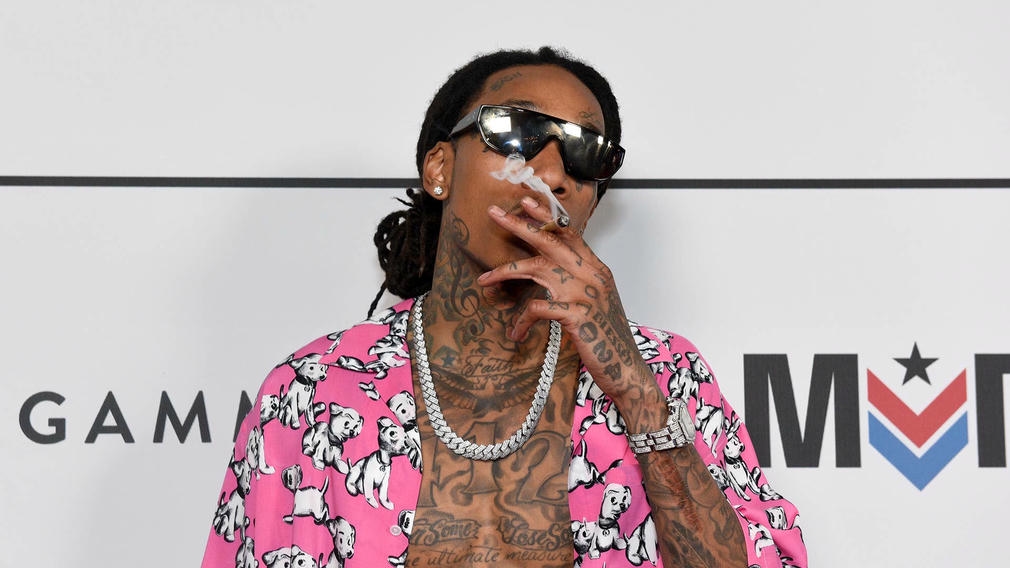 Wiz Khalifa дропнув мікстейп «Decisions»
