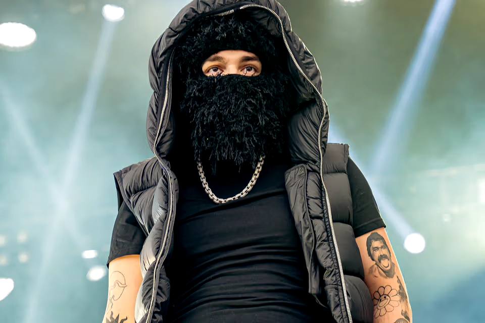 Yeat  почав роллаут нового альбому «A DANGEROUS LYFE»