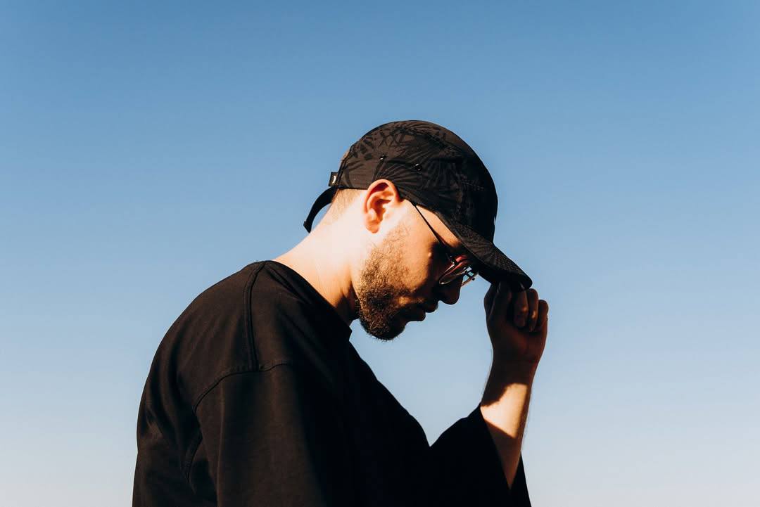 SC Okhtyrka презентує другий випуск серії відеоінтервʼю, знятих у просторі «Критка»