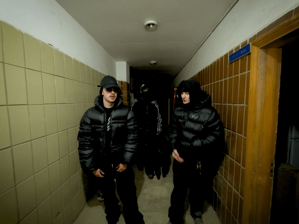 FORCEGNG та 4ERDAK випустили кліп «COBRA»