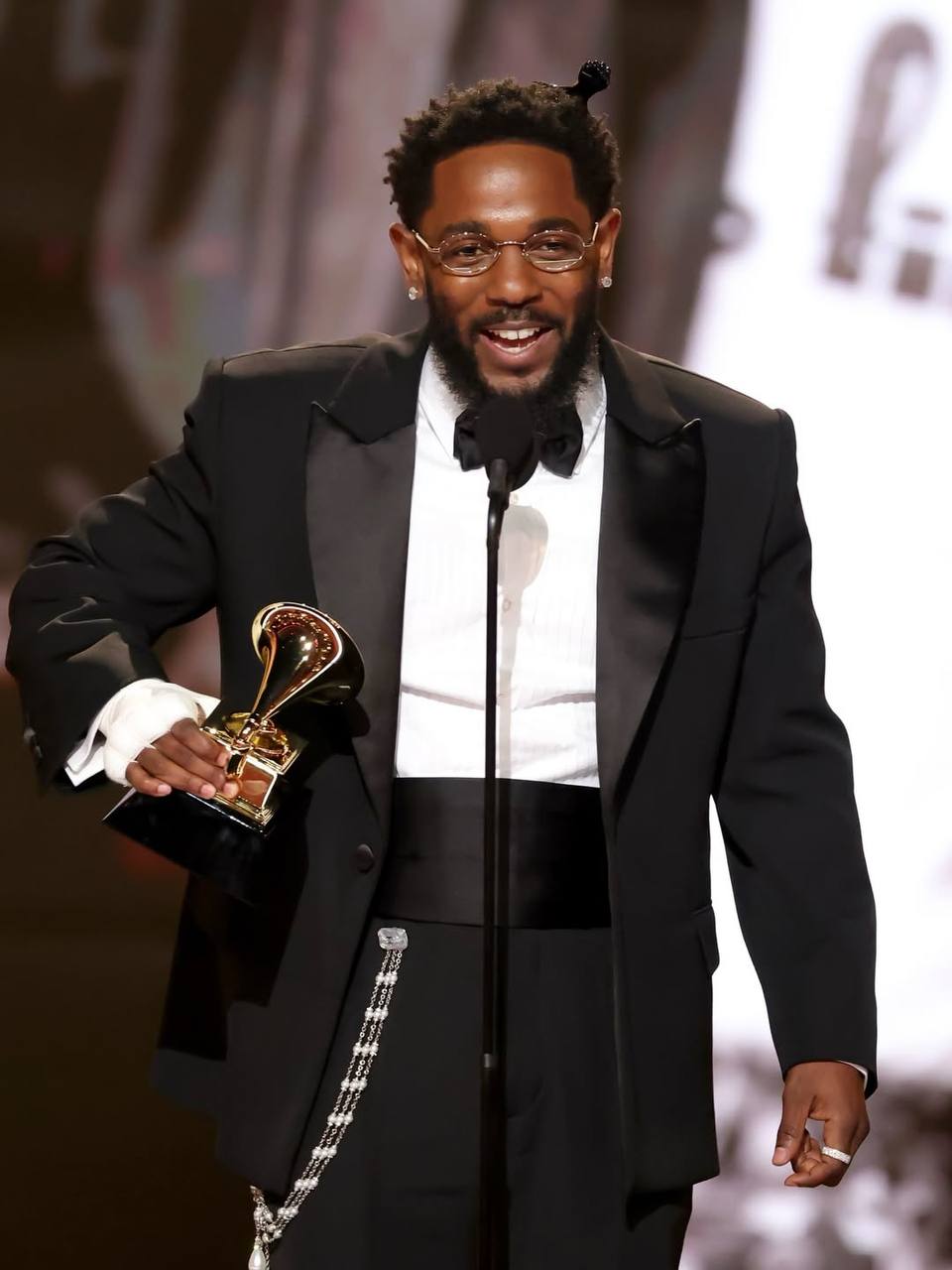 Кендрік Ламар виграв п’ять статуєток Ґреммі. Тепер в нього їх найбільше серед реперів в історї