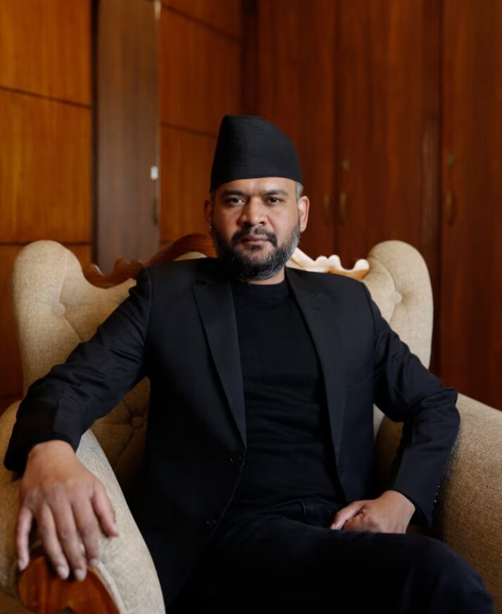 Новий прем’єр міністр Непалу – репер